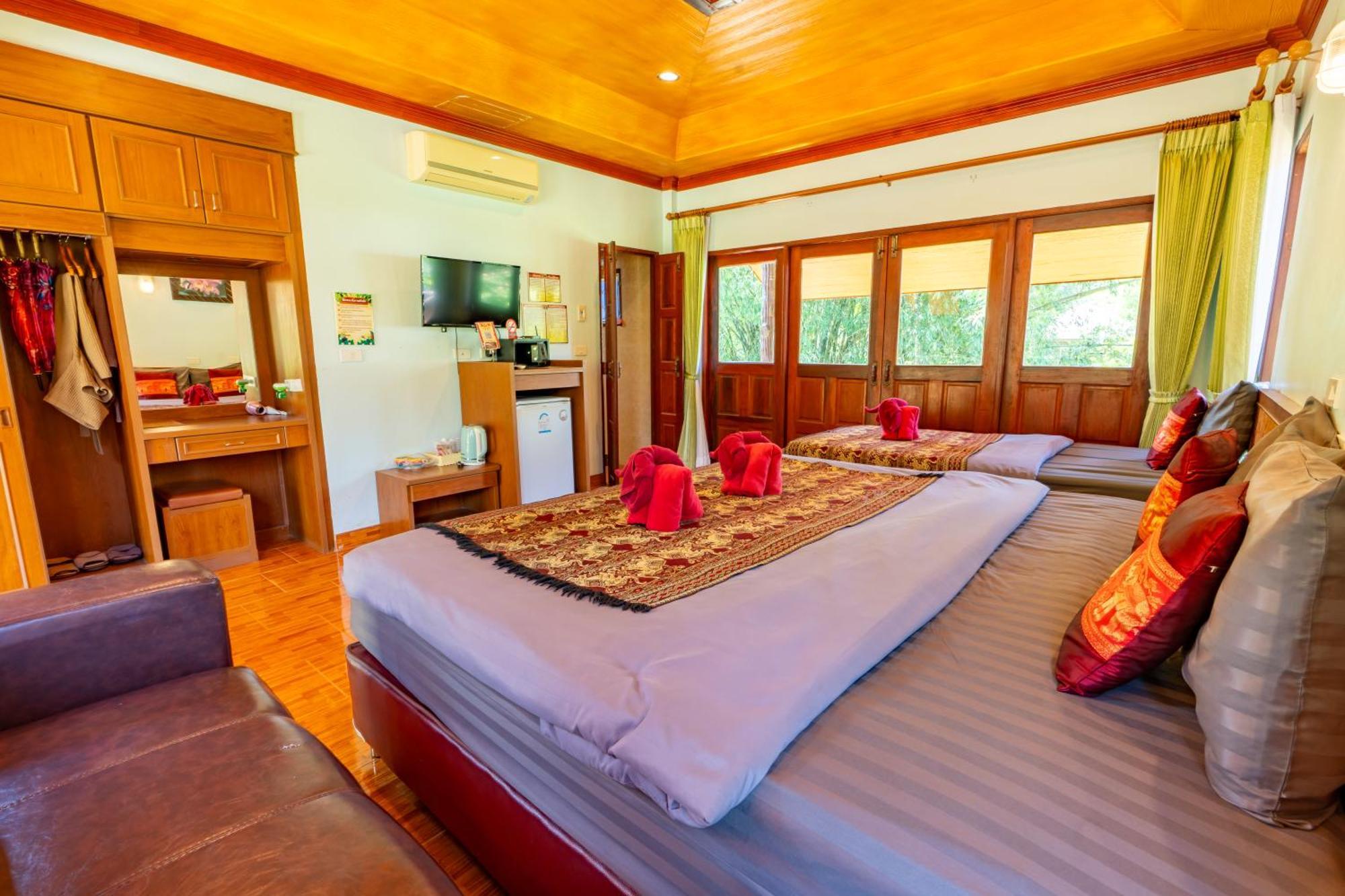 Khaosok Rainforest Resort Khao Sok National Park Bagian luar foto